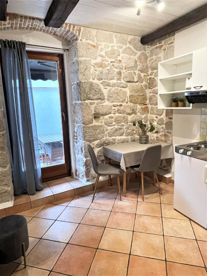 Apartments Papilon Върсар Екстериор снимка